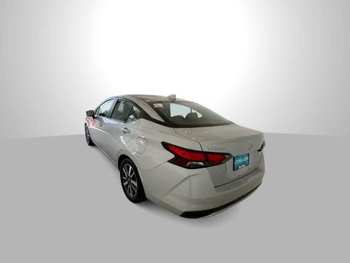 2021 Nissan Versa 1.6 SV