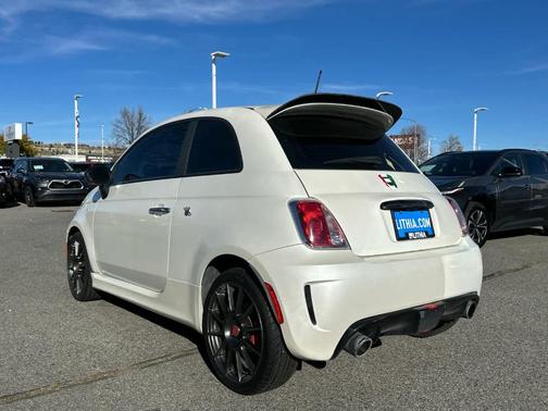 2016 FIAT 500 Abarth