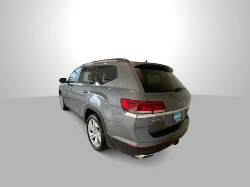 2022 Volkswagen Atlas 3.6L SE w/Technology