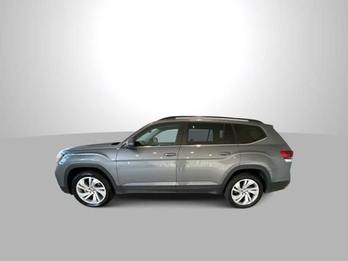 2022 Volkswagen Atlas 3.6L SE w/Technology