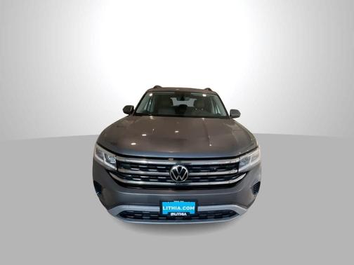 2022 Volkswagen Atlas 3.6L SE w/Technology