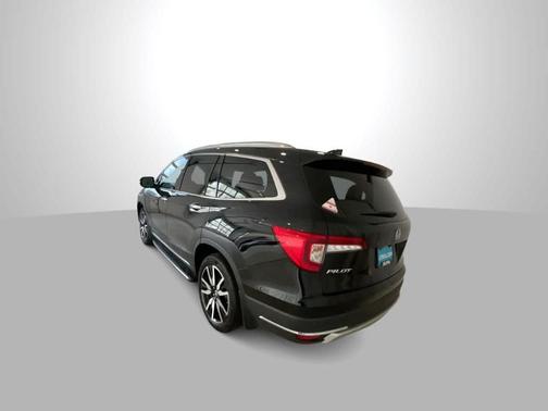 Crystal Black Pearl 2021 Honda Pilot Elite