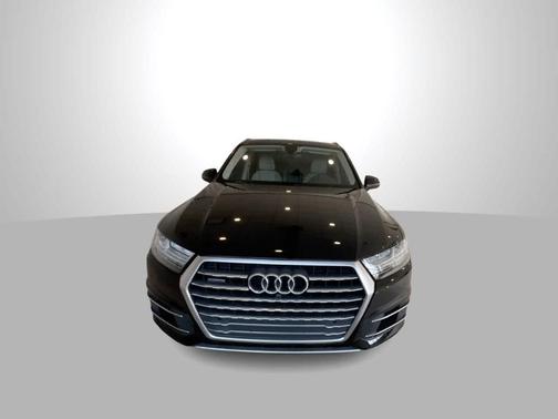 2019 Audi Q7 55 Premium Plus