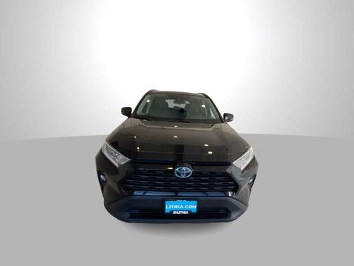 2020 Toyota RAV4 Hybrid XLE