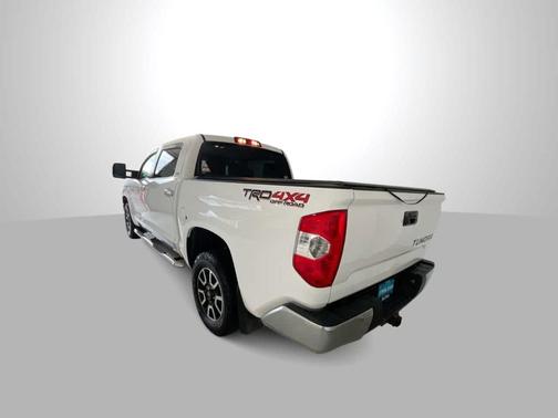 2014 Toyota Tundra SR5