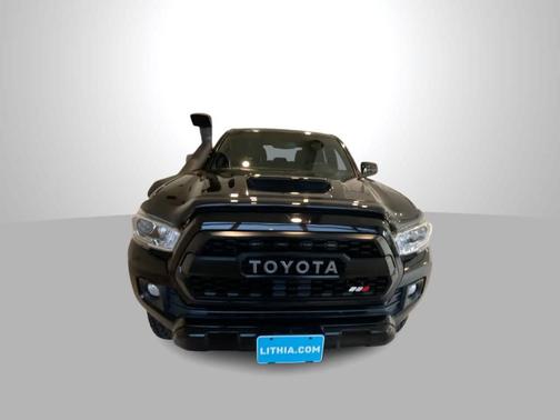Black 2017 Toyota Tacoma TRD Sport