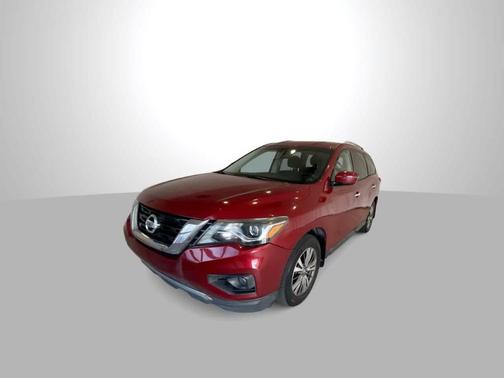 2018 Nissan Pathfinder SV