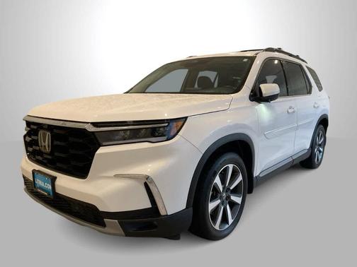Platinum White Pearl 2023 Honda Pilot Elite
