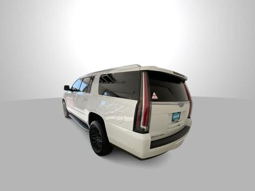 Crystal White Tri-Coat 2017 Cadillac Escalade ESV Luxury