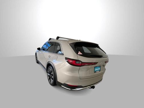 2024 Mazda CX-90 PHEV Premium Plus