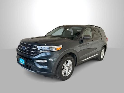 Stone Blue Metallic 2022 Ford Explorer XLT