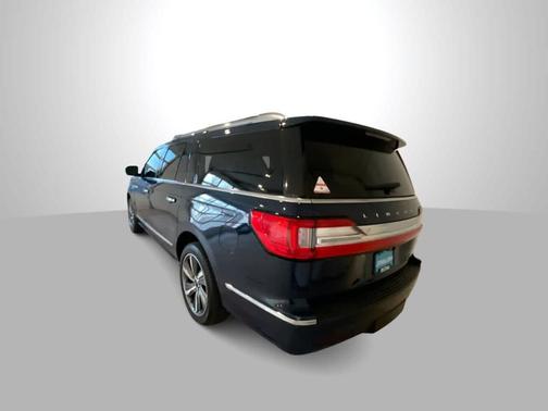 2019 Lincoln Navigator L Reserve