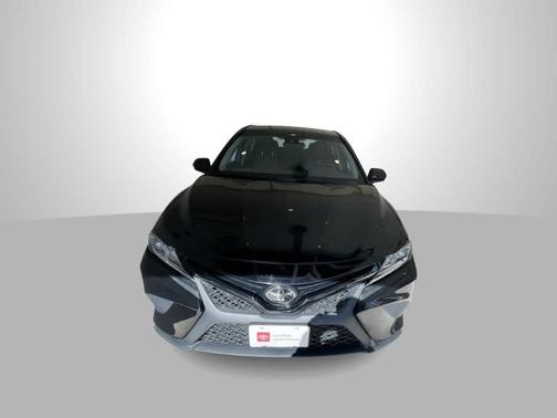 Midnight Black Metallic 2020 Toyota Camry SE Nightshade