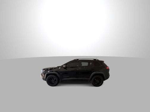 Diamond Black 2019 Jeep Cherokee Trailhawk