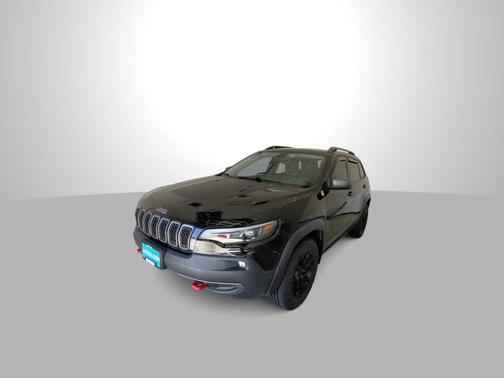 Diamond Black 2019 Jeep Cherokee Trailhawk