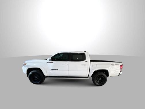 Super White 2019 Toyota Tacoma SR5
