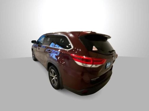 2019 Toyota Highlander LE Plus