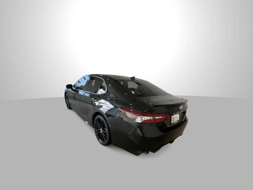 2023 Toyota Camry Hybrid XSE