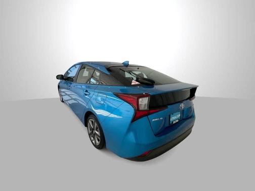 2019 Toyota Prius XLE