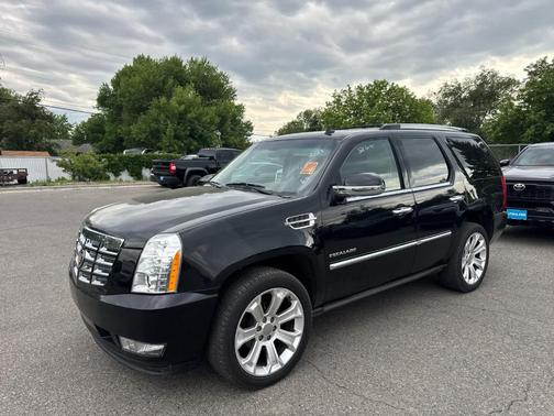 2013 Cadillac Escalade Premium