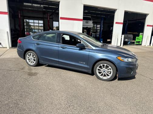 2019 Ford Fusion Hybrid SE