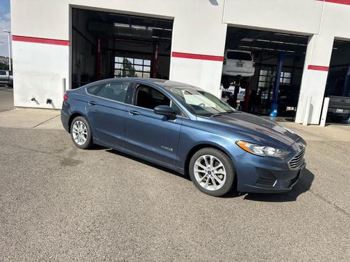 2019 Ford Fusion Hybrid SE