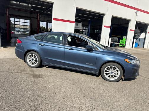 2019 Ford Fusion Hybrid SE