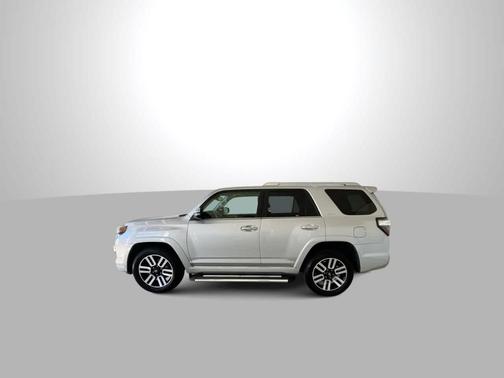 Classic Silver Metallic 2022 Toyota 4Runner Limited