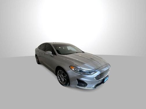 2020 Ford Fusion SEL