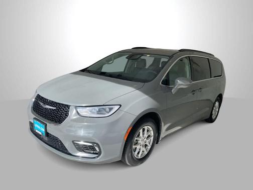 Ceramic Gray Clearcoat 2022 Chrysler Pacifica Touring-L