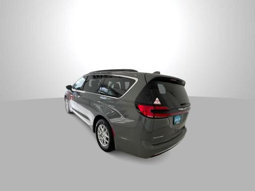 Ceramic Gray Clearcoat 2022 Chrysler Pacifica Touring-L