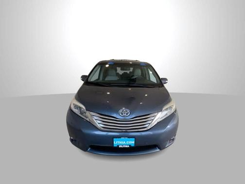 2017 Toyota Sienna Limited Premium