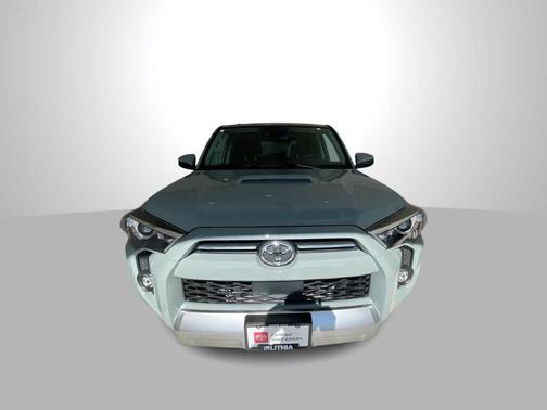 2023 Toyota 4Runner TRD Off Road