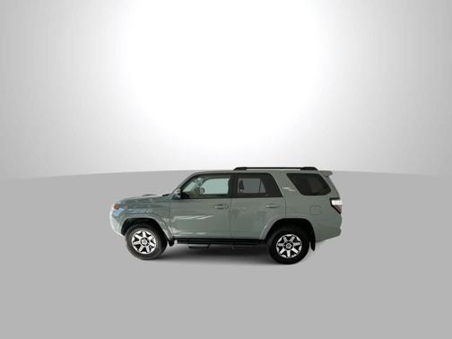 2023 Toyota 4Runner TRD Off Road
