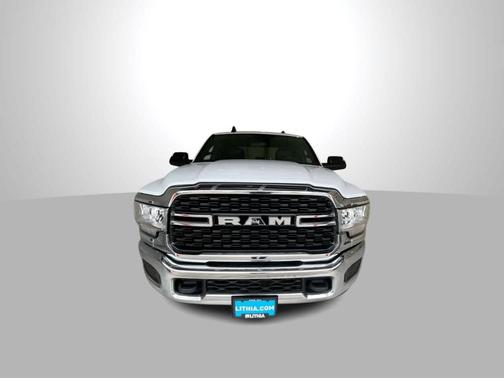Bright White Clearcoat 2022 RAM 2500 Big Horn