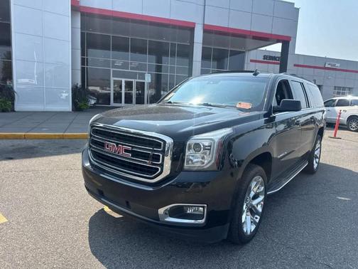 2020 GMC Yukon XL SLT