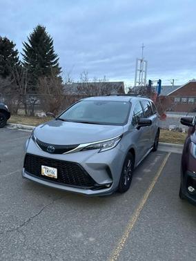 2024 Toyota Sienna XSE 7 Passenger