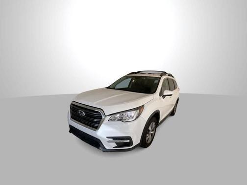 Crystal White Pearl 2019 Subaru Ascent Premium 8-Passenger