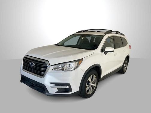 Crystal White Pearl 2019 Subaru Ascent Premium 8-Passenger
