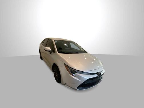 Classic Silver Metallic 2022 Toyota Corolla LE