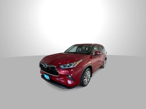 2024 Toyota Highlander Hybrid Platinum