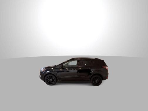 Shadow Black 2017 Ford Escape SE