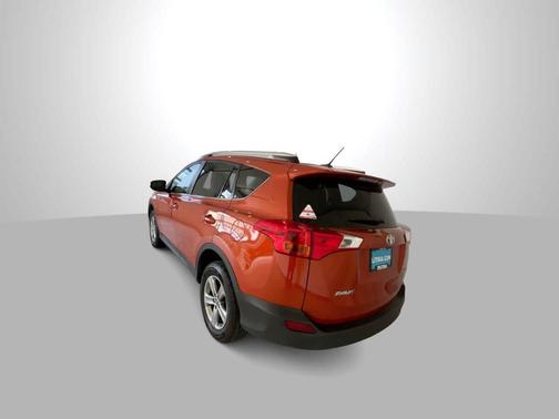 Hot Lava 2015 Toyota RAV4 XLE