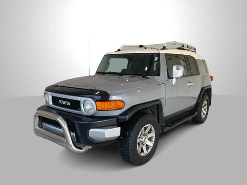 2014 Toyota FJ Cruiser Base