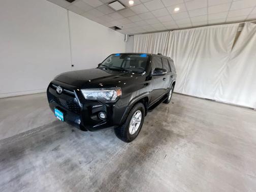 Midnight Black Metallic 2021 Toyota 4Runner SR5 Premium