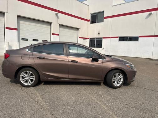 2019 Chevrolet Cruze LT
