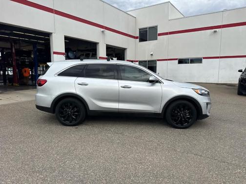 2020 Kia Sorento EX V6