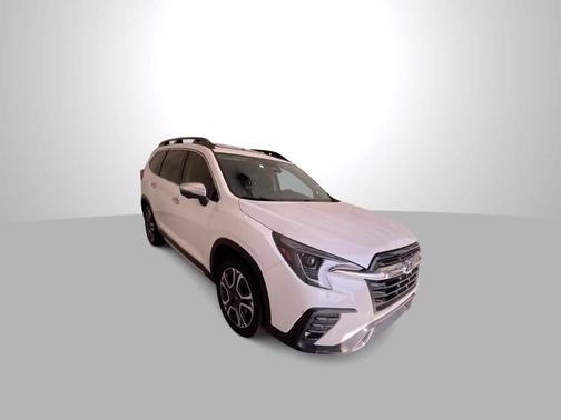 Crystal White Pearl 2023 Subaru Ascent Touring 7-Passenger