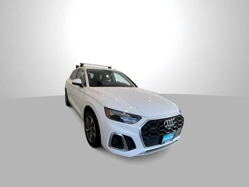 2023 Audi Q5 45 S line Premium Plus