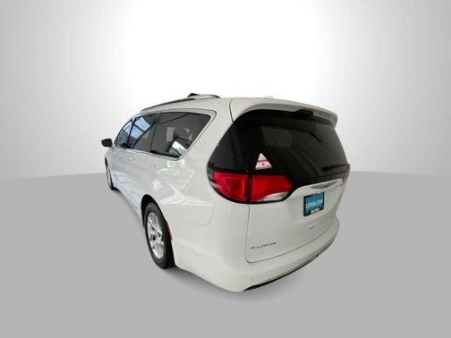 2019 Chrysler Pacifica Touring-L Plus